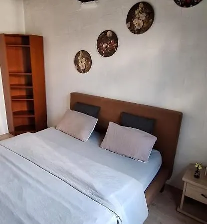 The 16th Century 2br In The City Center * Amberes