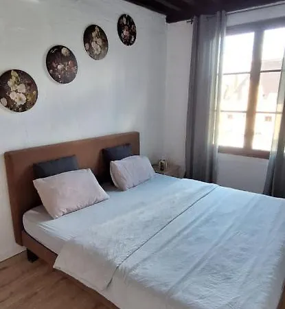 The 16th Century 2br In The City Center * Amberes